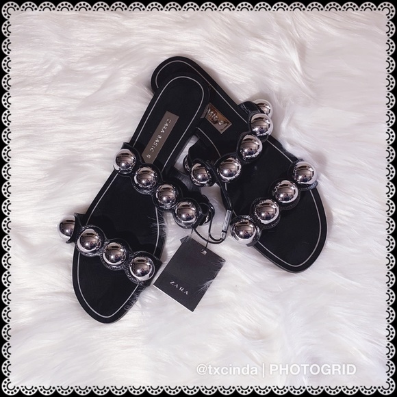 Zara Shoes - BRAND NEW ZARA BASICS Flat Metallic Slides